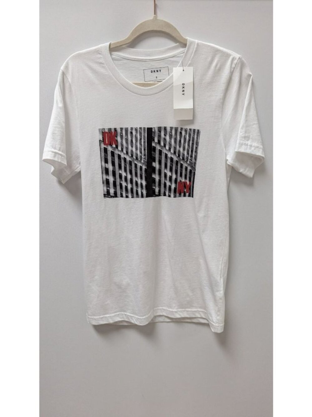 DKNY White Short-Sleeve Architectural Graphic Tee